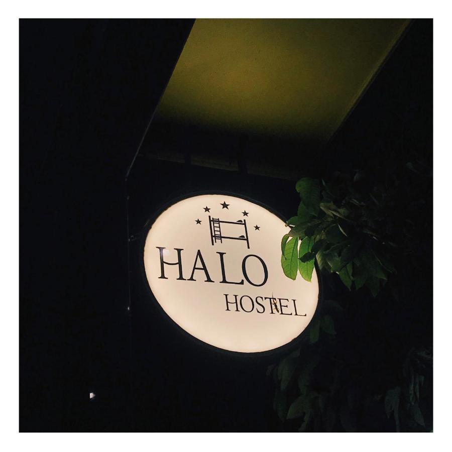 Halo Hostel Куинён Экстерьер фото